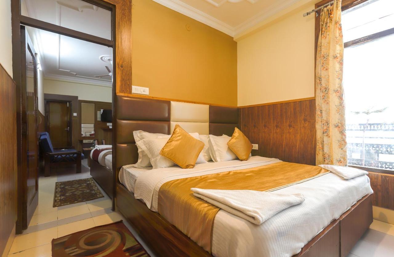 Hotel Varuni Mcleodganj Dharamszala Kültér fotó