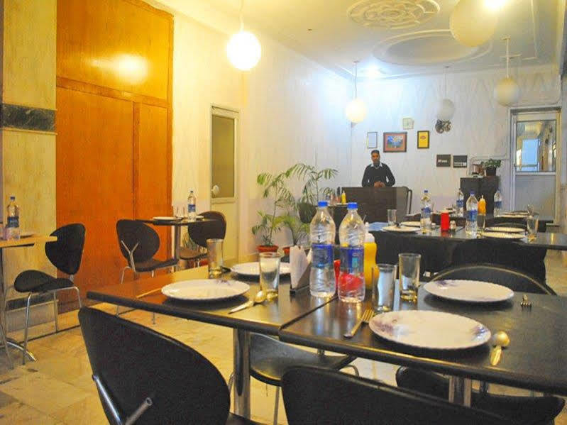 Hotel Varuni Mcleodganj Dharamszala Kültér fotó