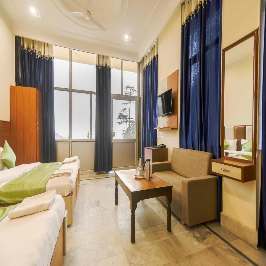 Hotel Varuni Mcleodganj Dharamszala Kültér fotó