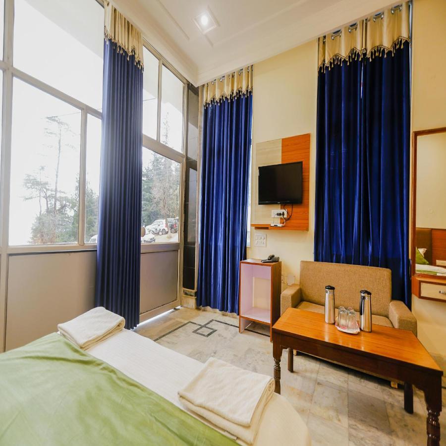Hotel Varuni Mcleodganj Dharamszala Kültér fotó